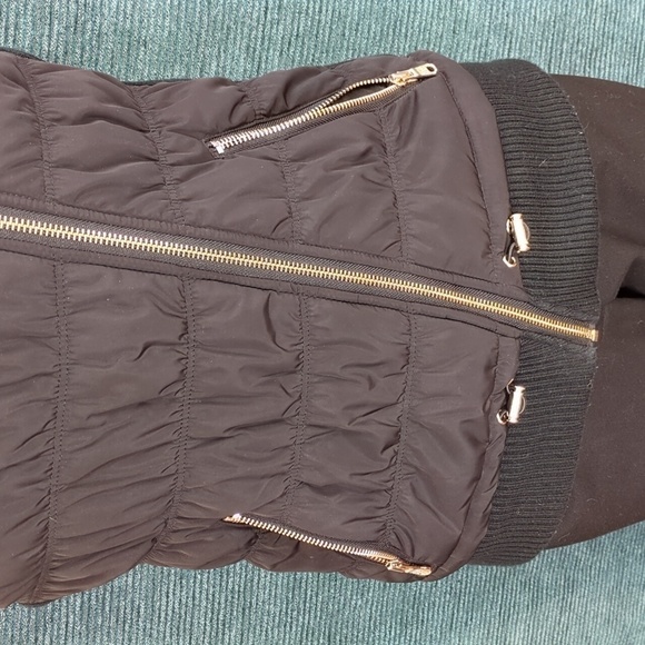 Calvin Klein Performance Puffer Vest Diagonal Zipper - Picture 4 of 13